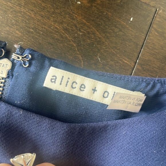 Alice and Olivia navy blue dress, size 0 - Picture 2 of 3